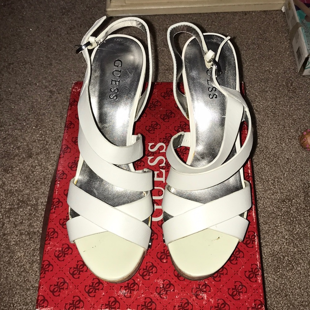 Guess wedges